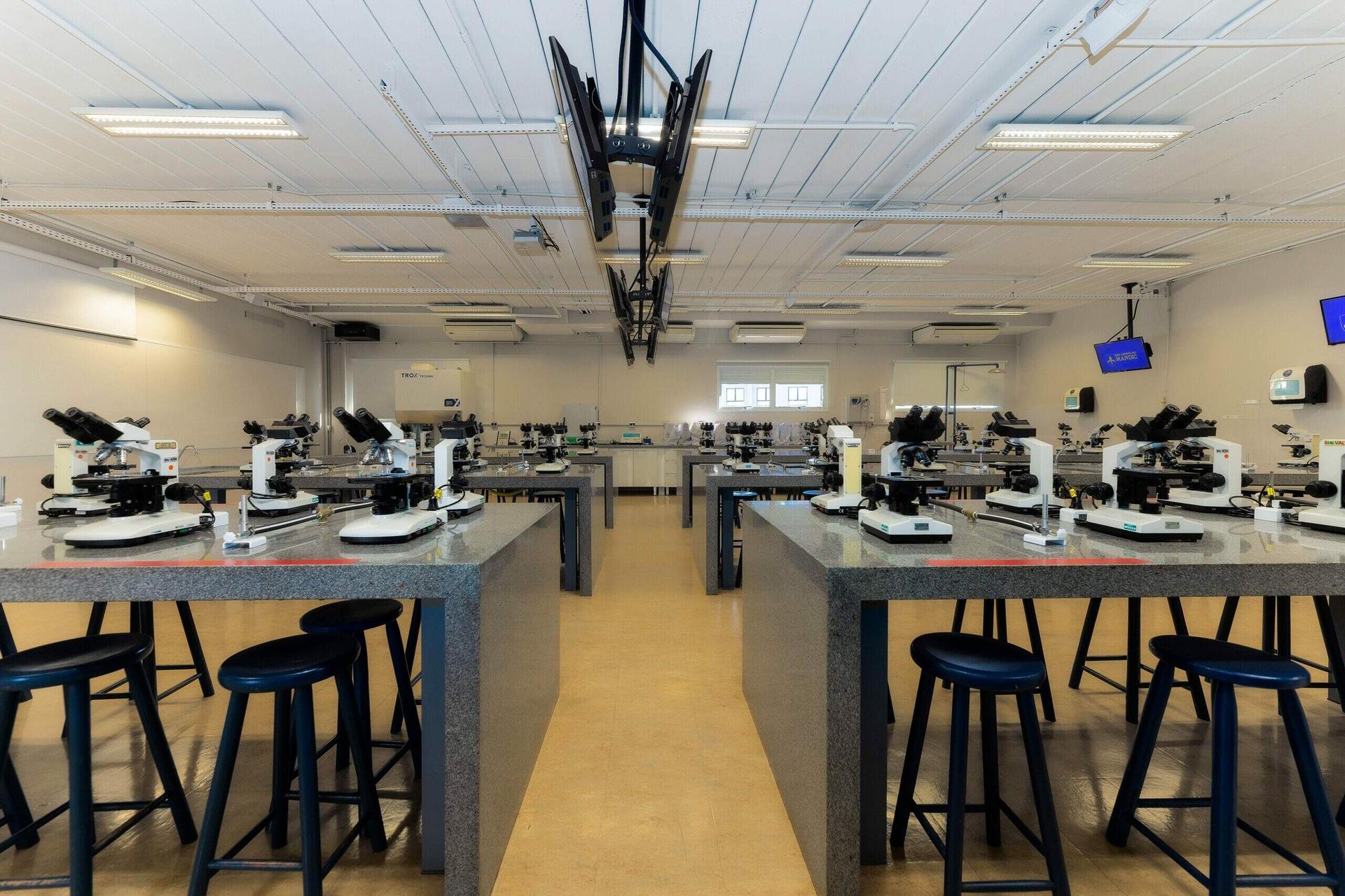 Laboratórios — imagem 1
