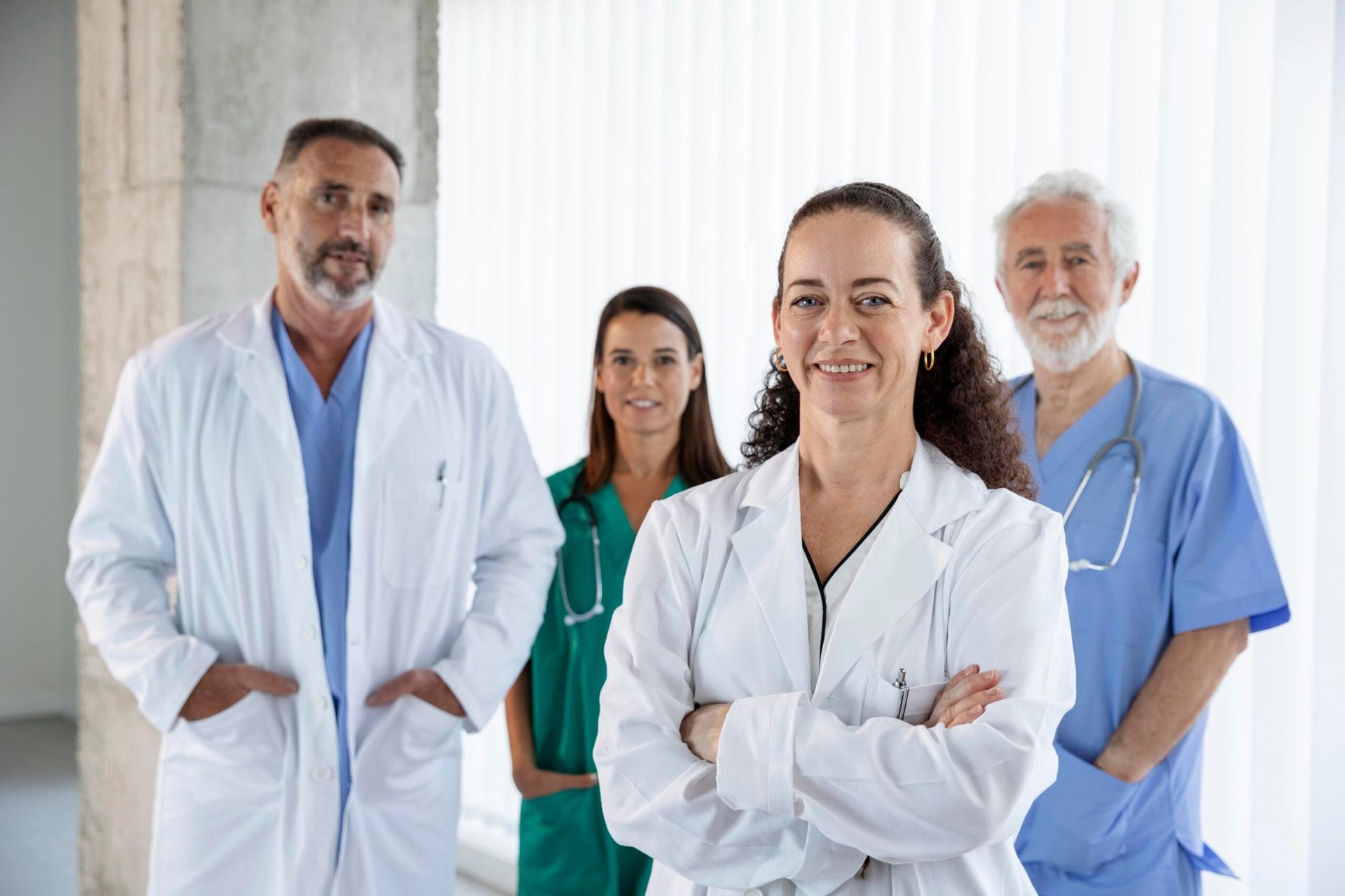 O que é a pós-graduação em Medicina? Quais as diferenças para residência? Entenda isso e muito mais.