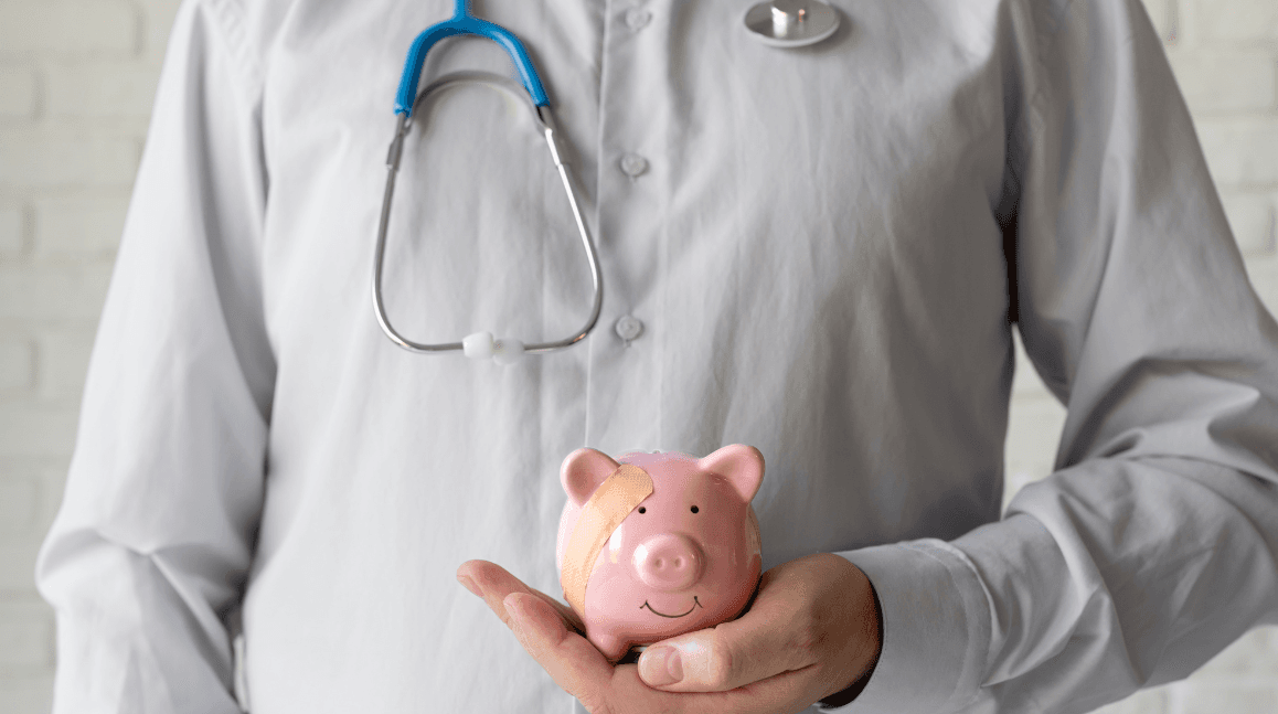 Qual o melhor salário entre as especialidades médicas?