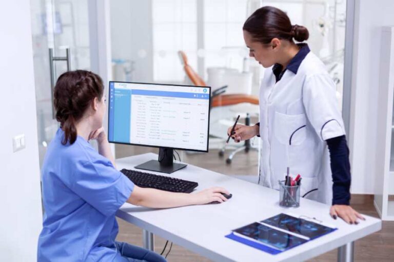 sao-leopoldo-mandic-faculdade-de-medicina-pos-graduacao-medica-o-que-você-precisa-saber-sobre-gestão-de-clinicas-e-consultorios