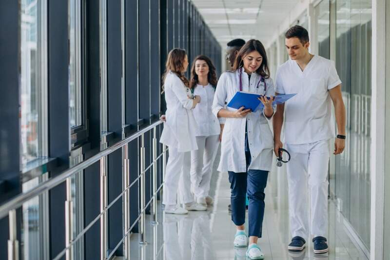 sao-leopoldo-mandic-faculdade-de-medicina-pos-graduacao-medica-residencia-medica-no-brasil-vagas–concorrencia-e-alternativas