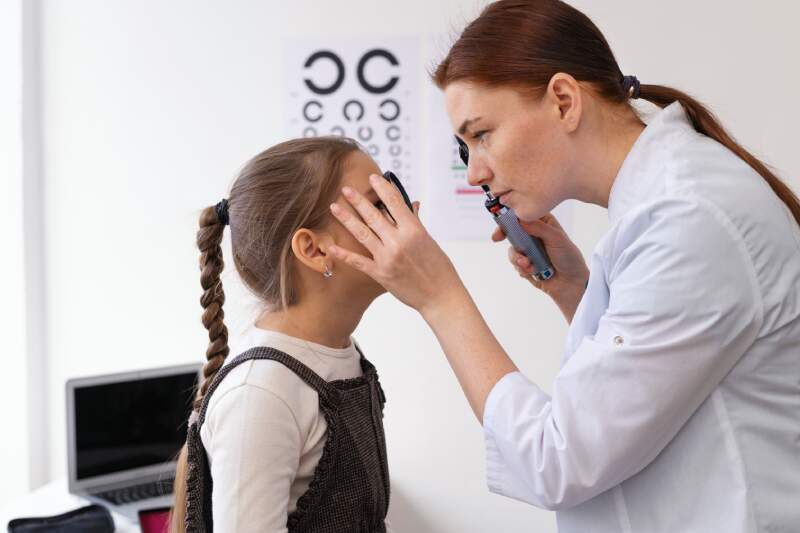 sao-leopoldo-mandic-faculdade-de-medicina-pos-graduaçao-medica-oftalmopediatria-conheça-essa-subespecialidade-da-oftalmologia